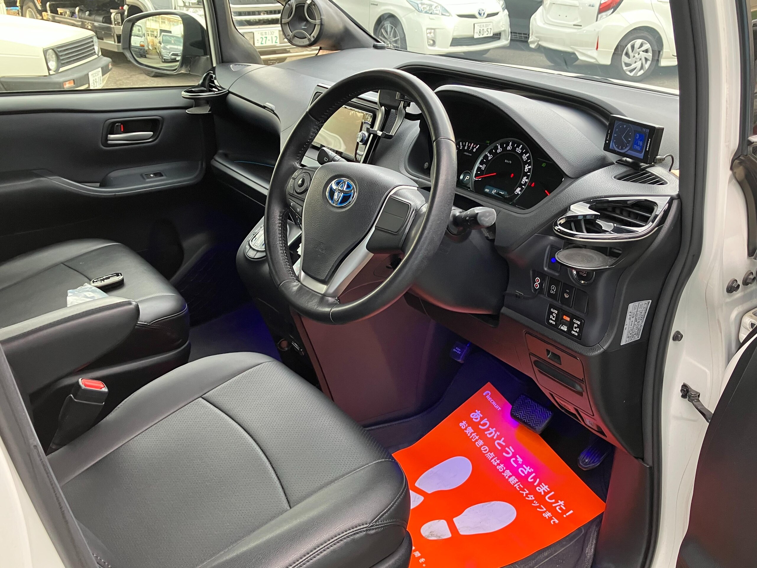 2014 TOYOTA VOXY ZS